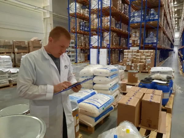 Самарские производители лекарств наращивают производство