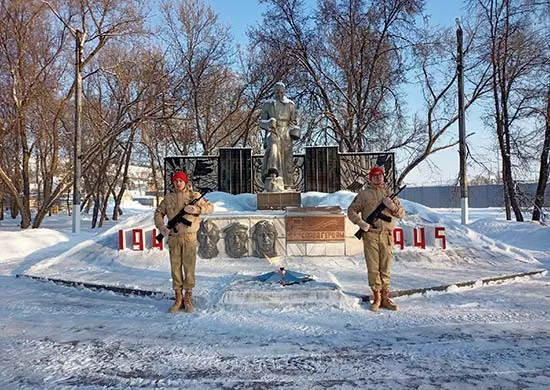 Самарские юнармейцы почтили память героев ВОВ