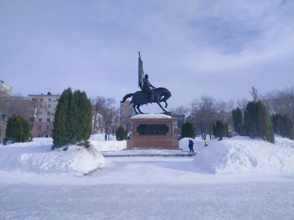 В Самарской области 11 декабря объявили желтый уровень опасности из-за ветра