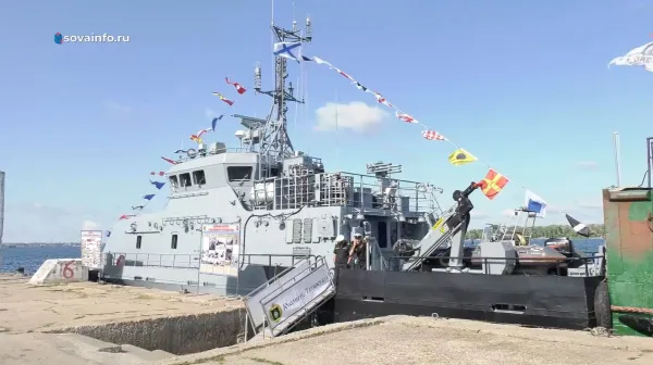 В Самару прибыл противодиверсионный катер "Юнармеец Татарстана"