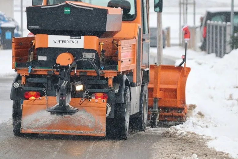 В ГЖИ поступило 219 заявлений на некачественную уборку снега