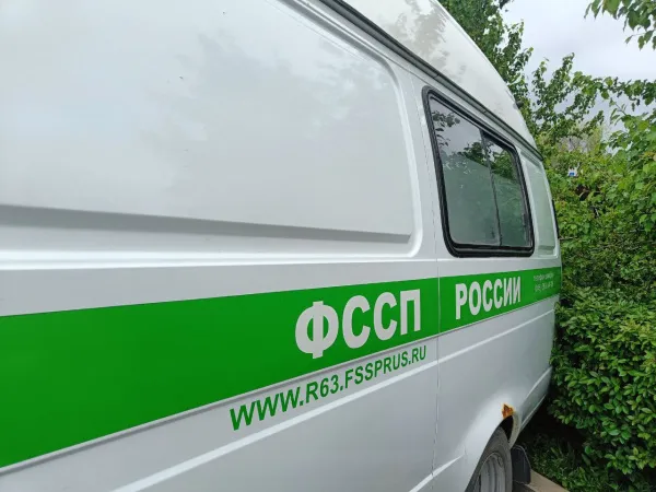 В Самарской области женщина поставила забор, захватив соседскую территорию