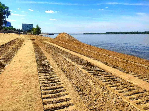 На самарские пляжи в начале июня 2022 года завезли 18 тонн очищенного песка
