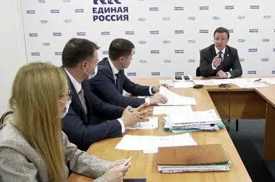 Дмитрий Азаров встретился с участниками проекта "Политстартап"