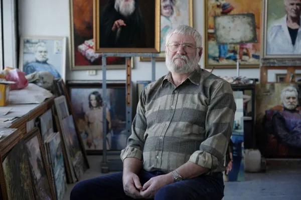 "Пишу, как чувствую": Владимир Романов – о портретах, пензенской "школе" и искусственном интеллекте