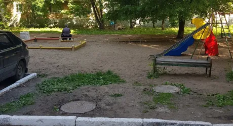 В Самаре могут демонтировать 60 детских и спортивных площадок из-за близости коммуникаций