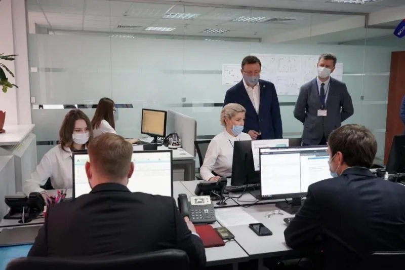 "Ваша активность и предложения будут учитываться": Дмитрий Азаров - о работе с населением в соцсетях