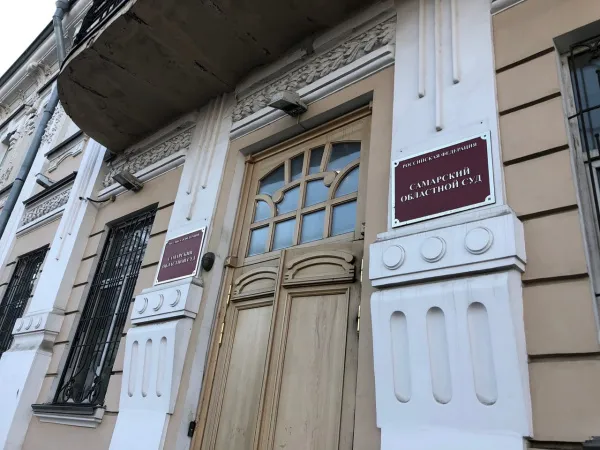 "Врагам обещали смерть": задержанный по делу о вымогательстве адепт Пеуновой пытается выйти на волю  