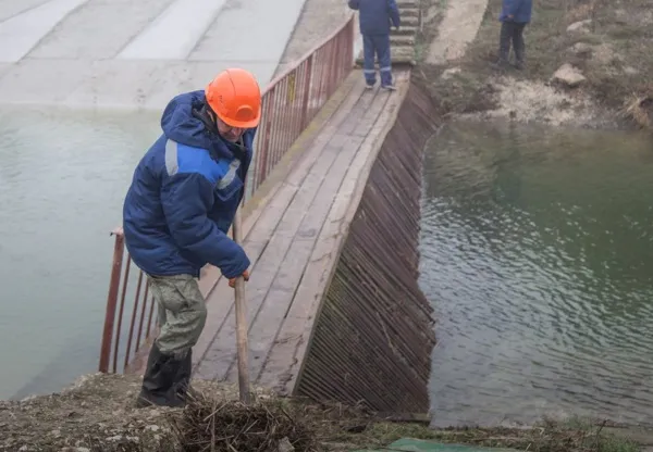 Северо-Крымский канал начал заполняться днепровской водой