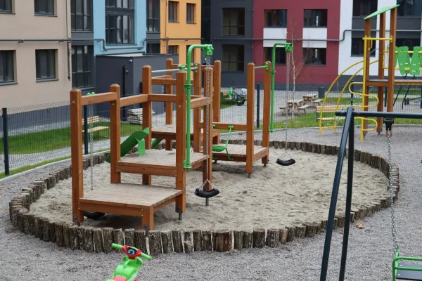 В Похвистневе начали строить новую детскую площадку: где появится новая игровая зона