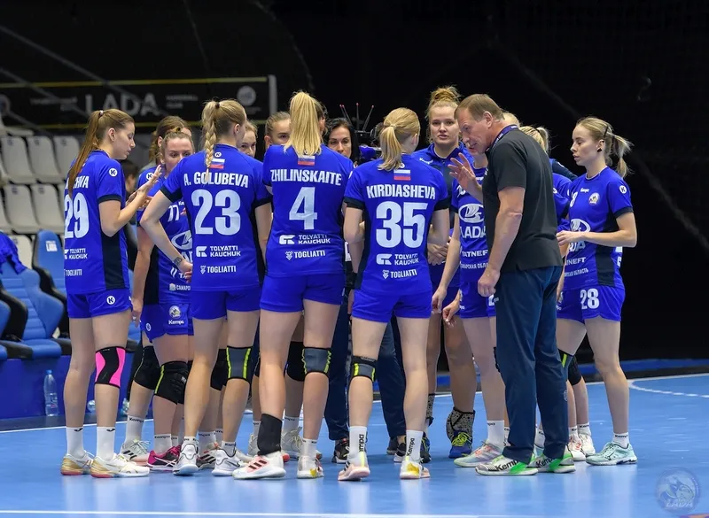 Гандбольную "Ладу" лишили выходного 