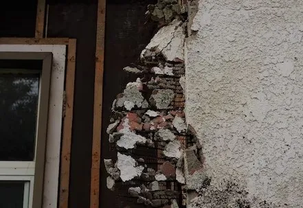 В Самаре снесли магазин одежды