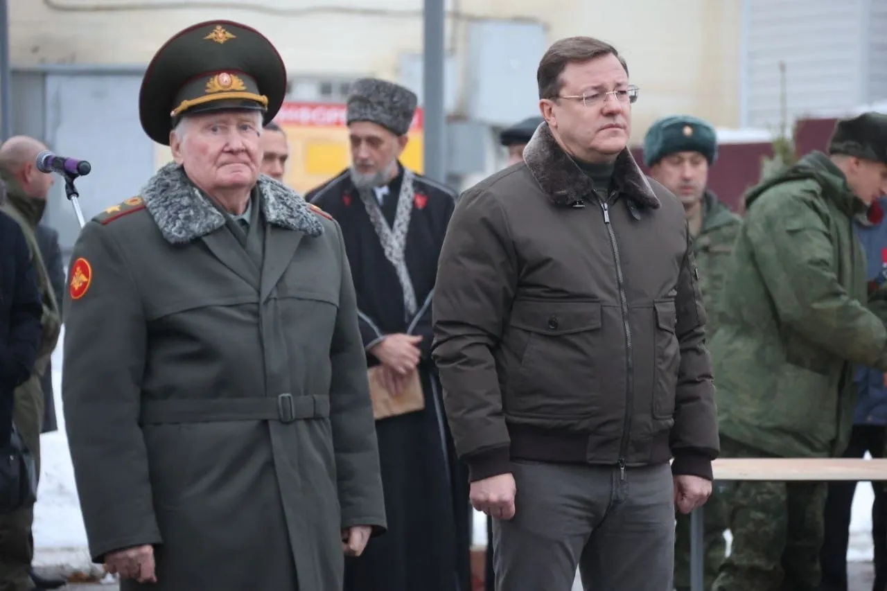 На защиту Родины встали настоящие мужчины. Верю в вас - врага одолеем