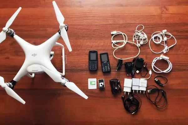 В Самарской области над ИК-3 перехватили квадрокоптер с посылкой для заключенных