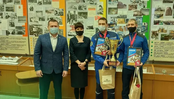 Торжественное награждение заводских шахматистов