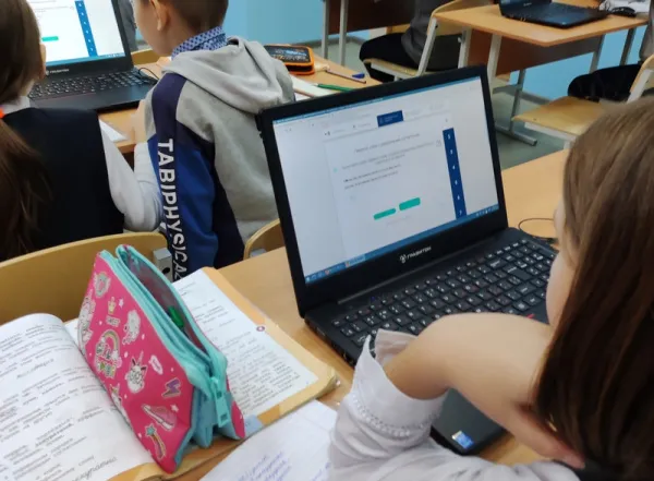 Сызранские школьники изучают русский язык с применением цифровых технологий