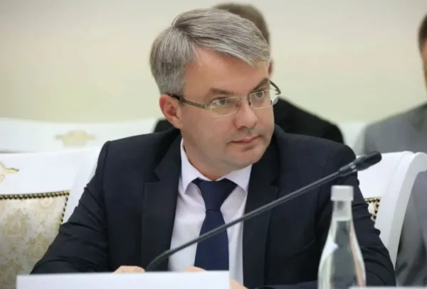 14 июля отмечает день рождения вице-губернатор - руководитель администрации губернатора Дмитрий Яковлев