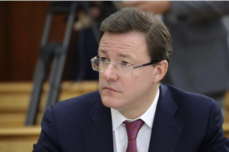 Дмитрий Азаров поздравил работников прокуратуры с профессиональным праздником