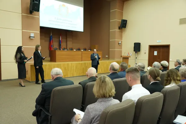 Жизнь за "баранкой": в Самарской области наградили лучших водителей и кондукторов