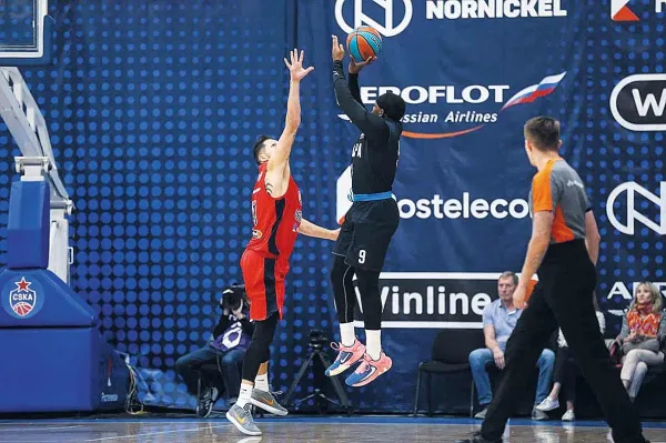 Команды баскетбольного клуба "Самара" готовятся к сезону