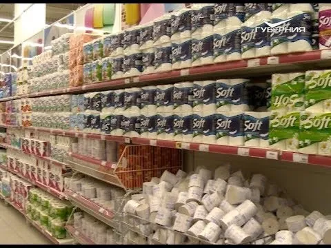 В Тольятти на складах и в магазинах достаточно товаров для удовлетворения спроса населения