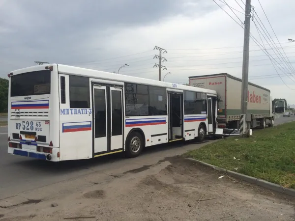 Три пассажира пострадали в ДТП с автобусом в Самарской области