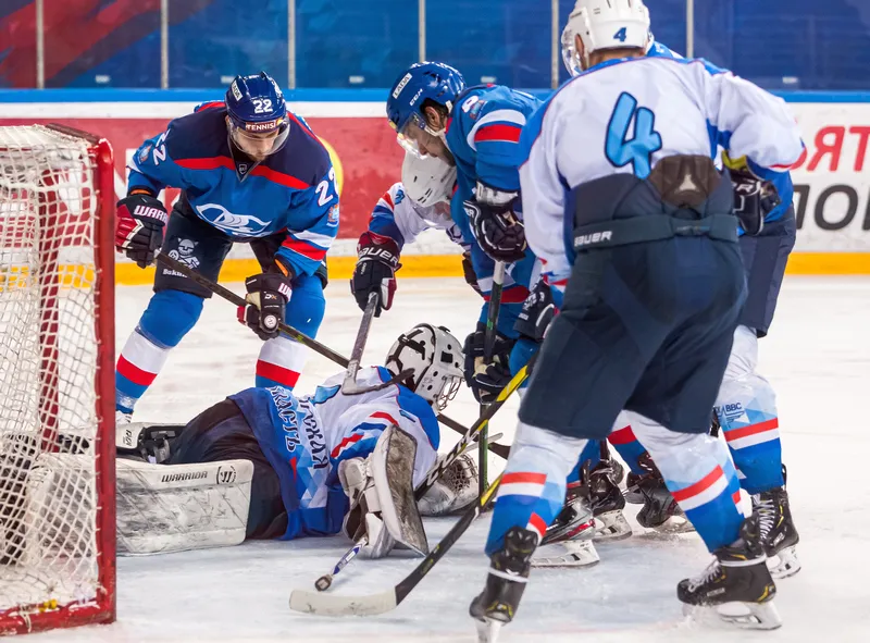 Хоккейная "Лада" заключила новый контракт с лучшим бомбардиром прошлого сезона 