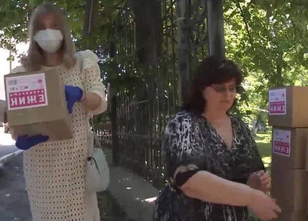 Члены Общественной палаты региона поздравили самарских детей