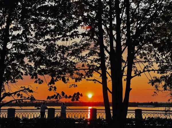 В Самаре ищут парня, который флиртовал с девочкой на набережной