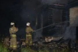 В Самаре на Галактионовской 53 человека 1,5 часа боролись с огнём