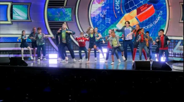 В Самаре прошла первая игра полуфинала Юниор-Лиги КВН