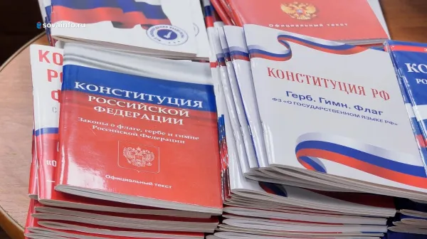 Вячеслав Федорищев встретился со старшеклассниками школы  81 в Самаре