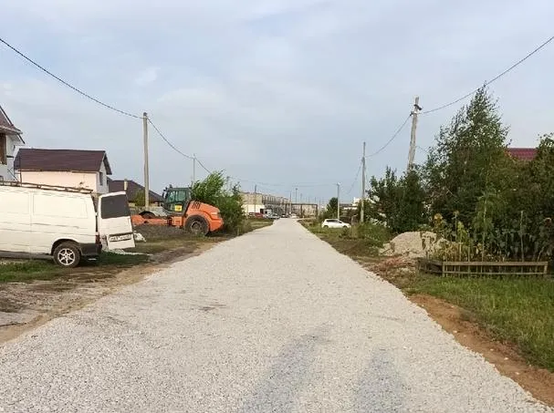 В селе Подстепки обустроили дороги на месте бывших грунтовок