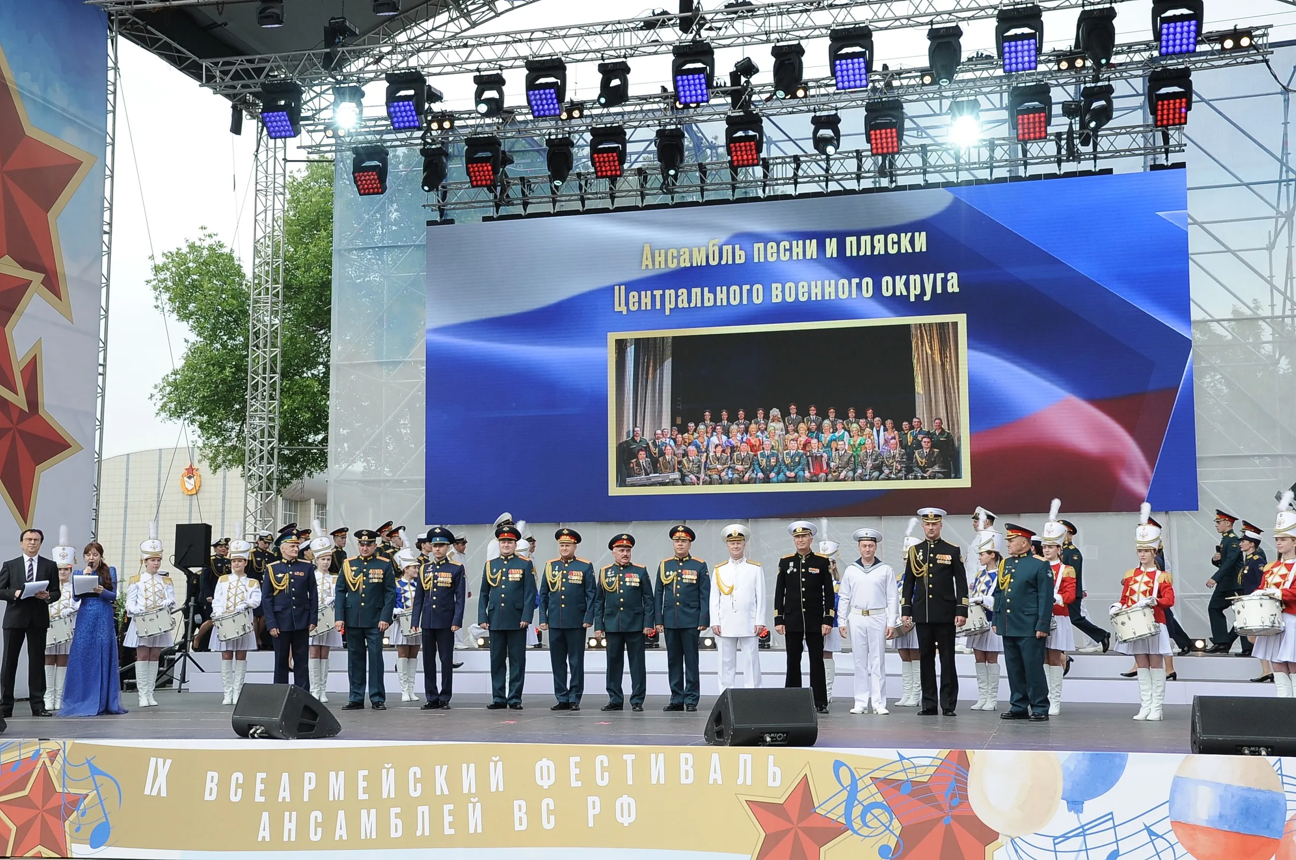 В Самаре проходит Всеармейский фестиваль ансамблей песни и пляски | СОВА -  главные новости Самары