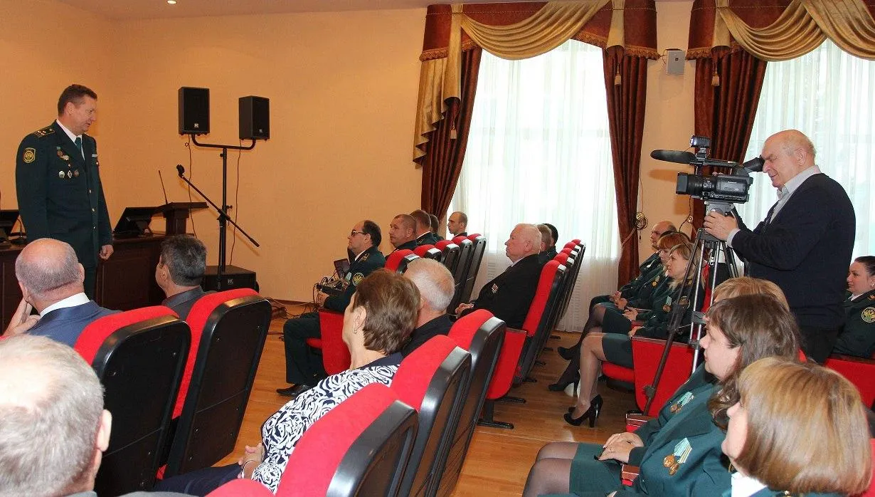 Самарские таможенники отмечают профессиональный праздник