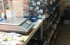 В Октябрьске разбойник с ножом напал на женщину-продавца