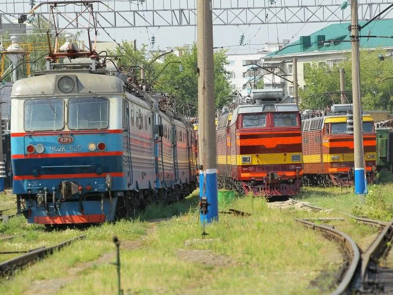 Железнодорожный переезд в районе поселка Маяк закроют на 6 суток