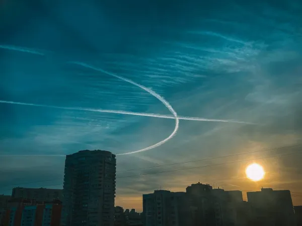 На Солнце снова начались мощные вспышки вопреки прогнозам