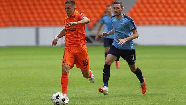 Самарские "Крылья Советов" проиграли "Уралу" в товарищеском матче