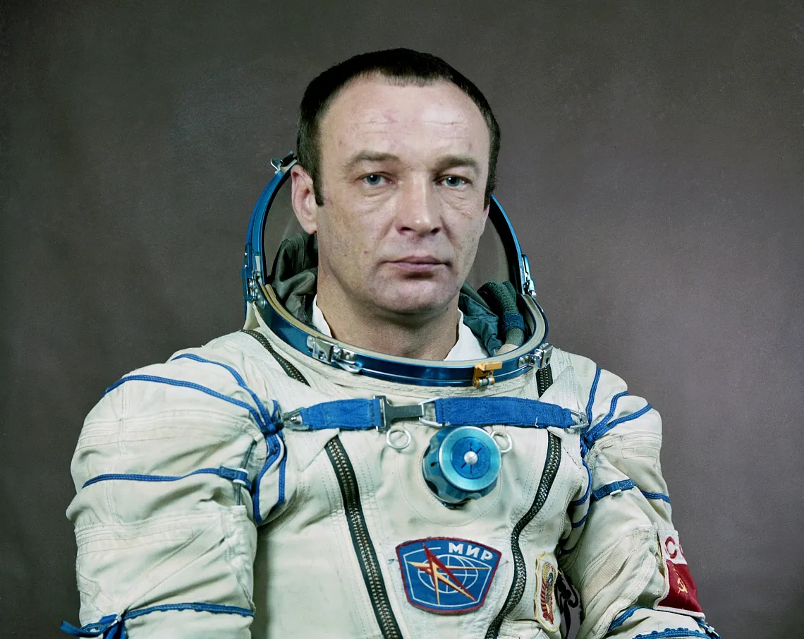 Геннадий Михайлович Манаков