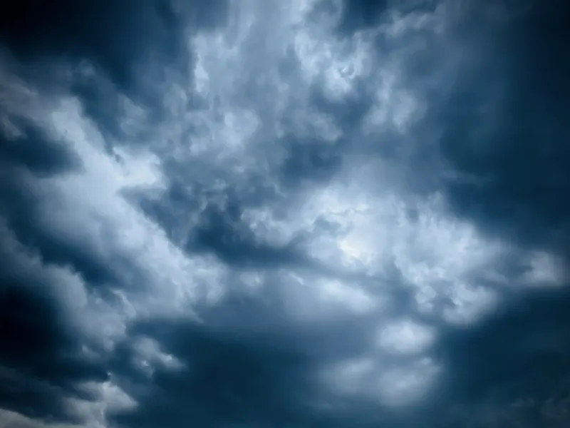 Дождь с грозой: погода в Самарской области 12 апреля