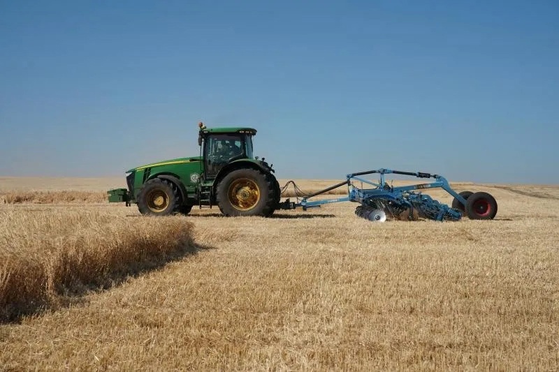 Хлеборобы Самарской области собрали первый миллион тонн зерна