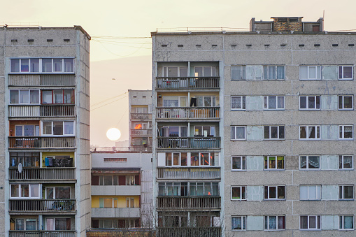 Восстановление в течение трёх лет: в Новосибирске прооперируют выпавшую из окна 13-летнюю девочку 