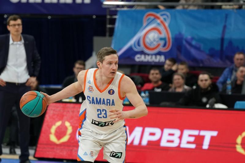 Самарские баскетболисты не справились дома с "Уралмашем"