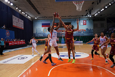Одолели "Надежду": женская баскетбольная "Самара" выиграла последний домашний матч сезона
