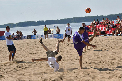 Самарцы обыграли пляжных чемпионов среди мужских команд Суперлиги