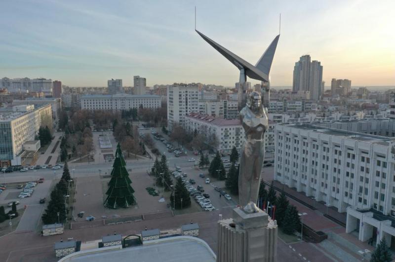 Бесплатный каток на площади Славы в Самаре откроется с 25 декабря 2021 года