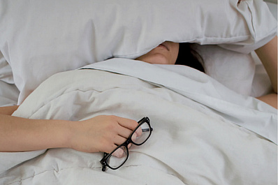 Сон, ЗОЖ и другие: названы семь способов побороть депрессию