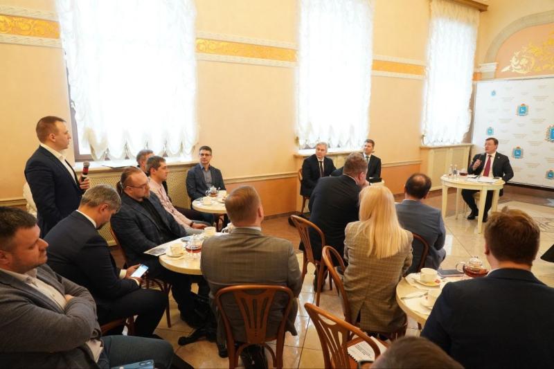 Дмитрий Азаров провел встречу с IT-сообществом Самарской области