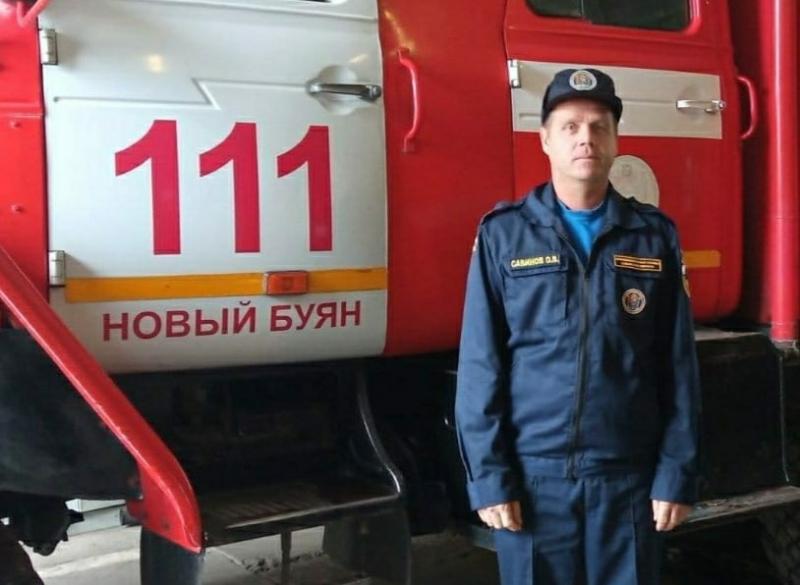Пожарный из Самарской области спас тонущего мужчину